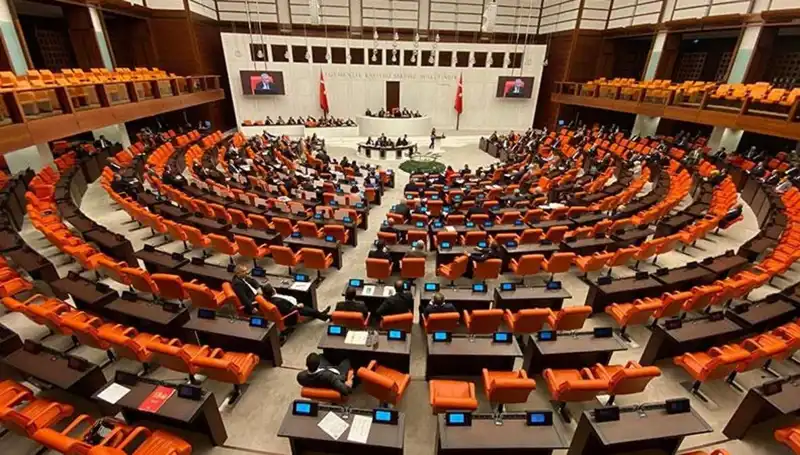 Yeni Dokunulmazlık Dosyaları Meclis’te: Siyasi Gündemi Belirleyecek Kapsamlı Tartışmalar