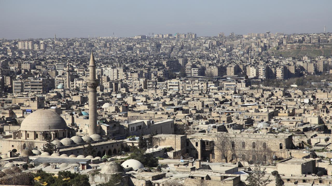 Suriye Günlükleri: Halep'in Harabeler İçindeki İnci