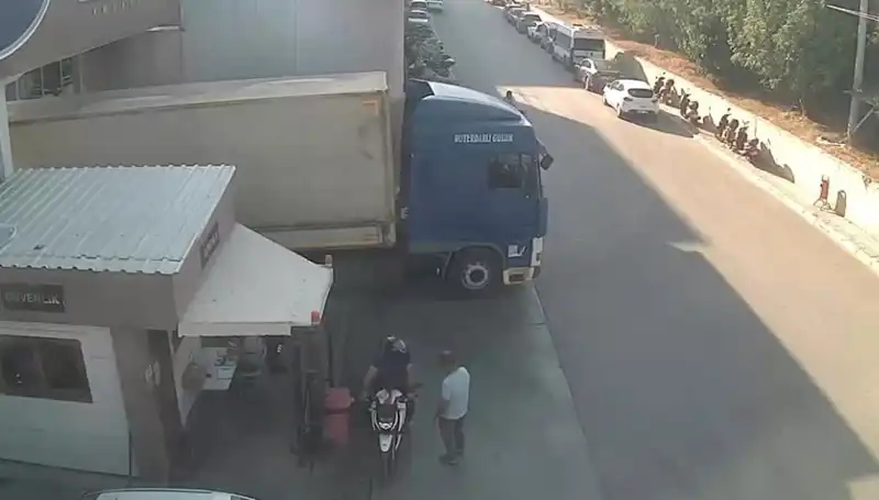 Nakliye Şebekesine Büyük Operasyon: Milyonlarca Liralık Ürün Ele Geçirildi