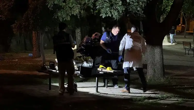 Husumet Kanlı Bitti: Sonuçta 1 Ölü, 2 Yaralı Kalabalıkta Gerilimi Tırmandırdı