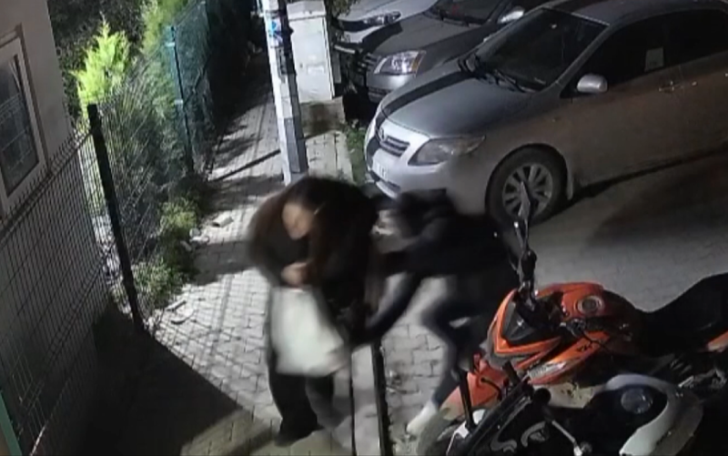 İzmir'de Saplantılı Eski Sevgili Cinayeti: Bir Genç Kadının Dramı