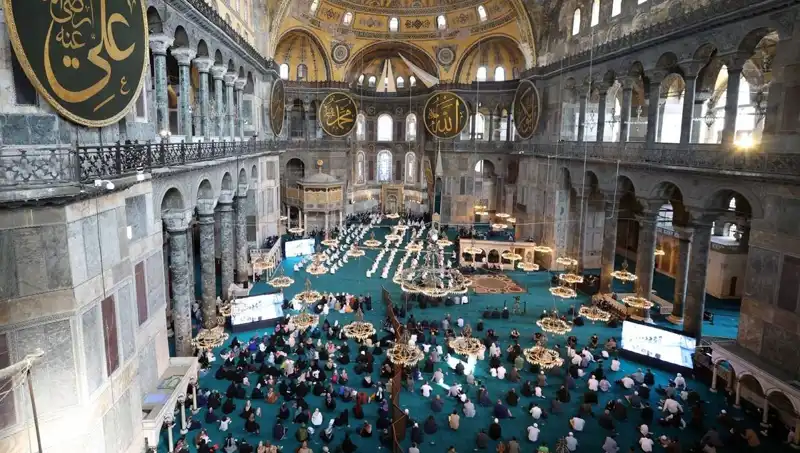 Ayasofya'nın Kapısını Kıran Sanığa Verilen Hapis Cezası Açıklığına Kavuştu