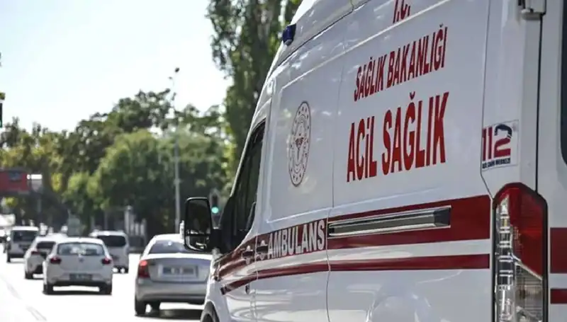 Apartmanda Şok Olay: Böcek İçin Pul Biber Yaktılar, Tahliye Oldu