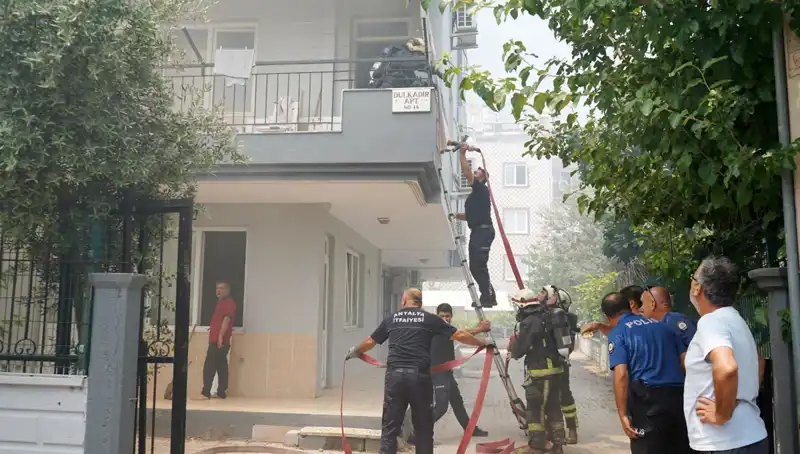 Kızgınlık Anında Yangın: Arkadaşının Dairesine İntikam Ateşiyle Hücum Etti