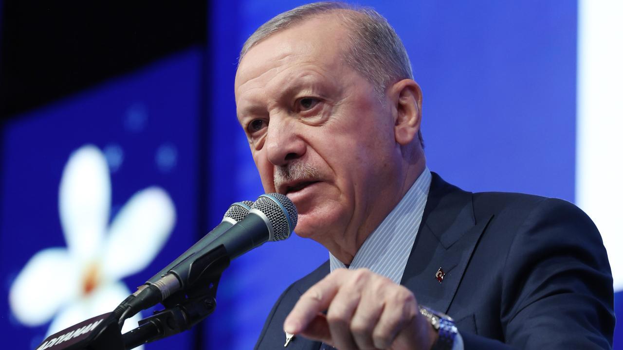 Erdoğan: Depremzede Vatandaşlarımızın Yanındayız