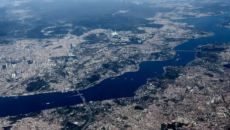 İstanbul Semalarında Bahar Coşkusu: Hava Trafiği Canlanıyor!