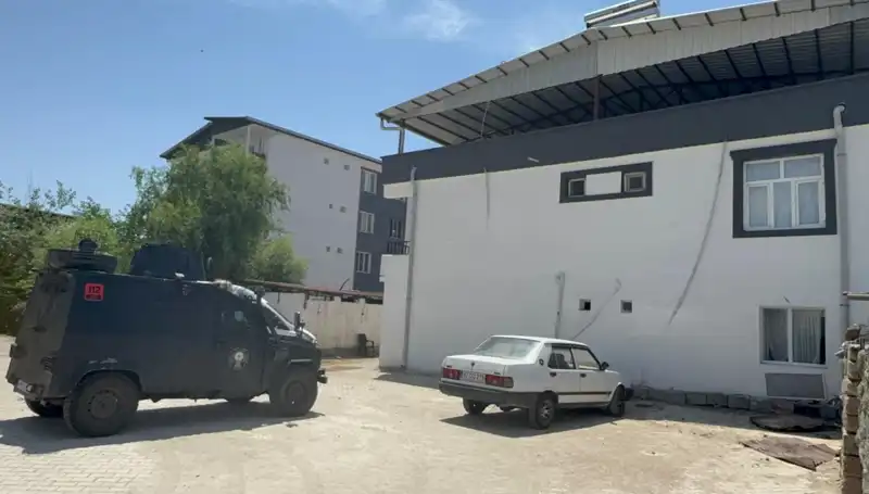 Babalar Günü'nde Dehşet: Oğul, Babasına Çekiçle Saldırdı!