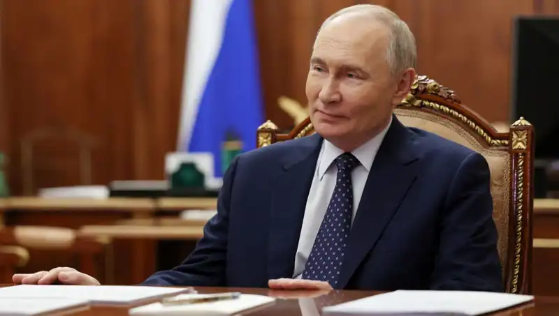 Putin'den Çarpıcı Açıklamalar: Çin ile Uzayda Yeni Hedefler Belirliyor