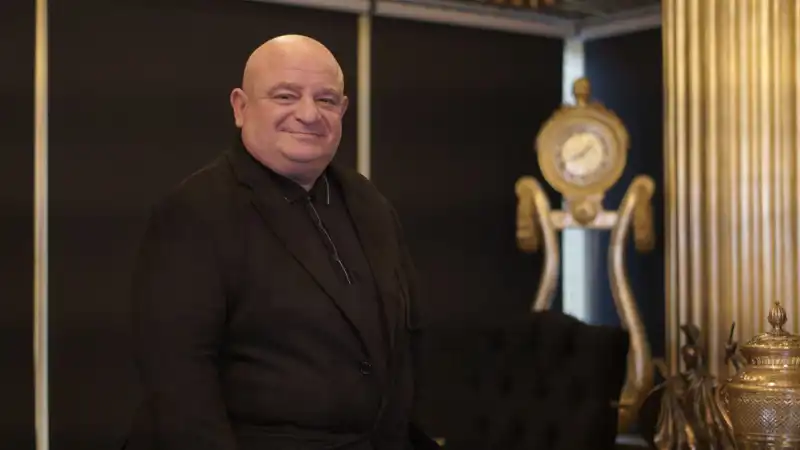 Moiz Mitrani’den Tekstil Sektöründe Finans Dünyasına Uzanan Başarı Hikâyesi