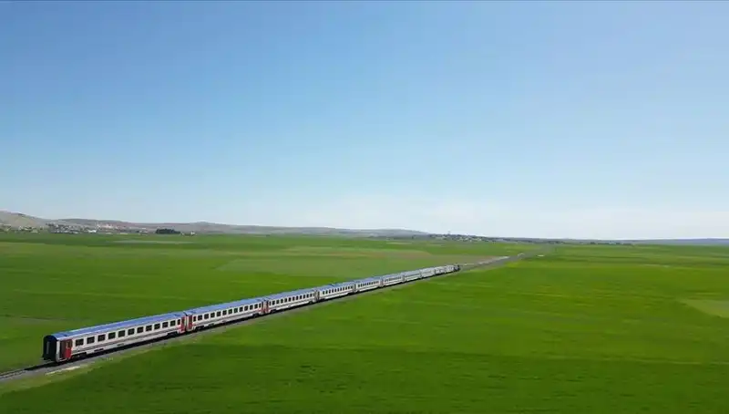 Diyarbakır Ekspresi, Malatya'da Yolculuğuna Başladı, Biletler Şimdiden Tükendi!