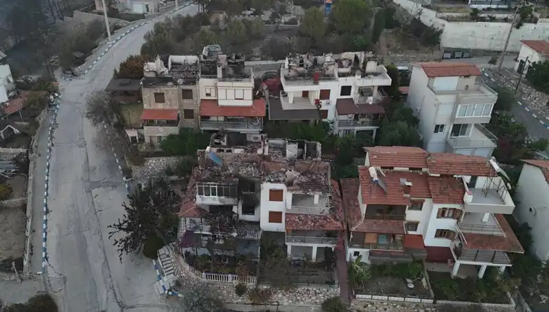 Orman Yangınları Ülkemizi Sarmaladı: Evler Küller İçinde Kaldı