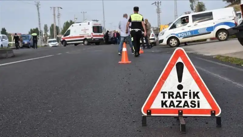 Antalya'da Otomobilin Kanala Devrilmesi: Kaza Anı ve Sonrası Yaşananlar