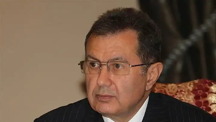 Mehmet Emin Karamehmet: Türk İş Dünyasının Vazgeçilmez İsimlerinden Biri