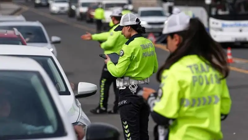 Trafikte Bir Haftada Binlerce Sürücüye Uygulanan Cezalar Şaşırttı