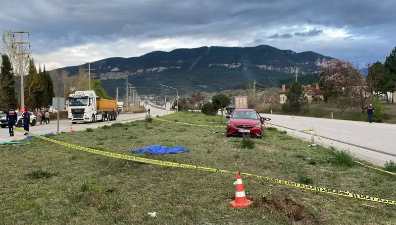 Karabük'te Şok Edici Trafik Kazası: Dört Kişi Hayatını Kaybetti