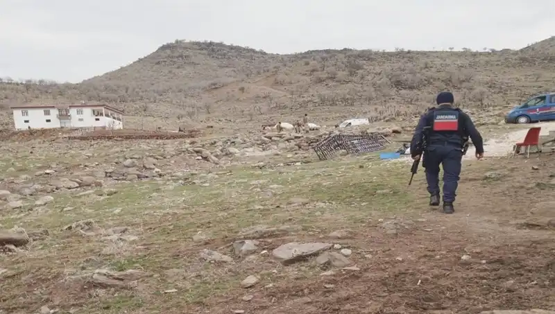 Aileler Arasındaki Husumet Şiddet İçin Saha Oldu: 6 Tutuklama Gerçekleşti