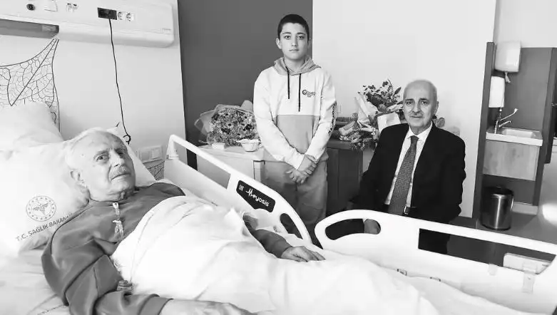 AK Parti Kurucusu Burhan Abiş Hayatını Kaybetti: Türk Siyasetine Veda