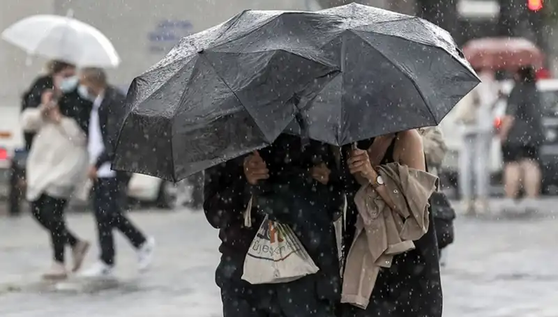 İstanbul'u Vuracak Kış Soğuğu ve Sağanak Yağışa Hazırlanın!