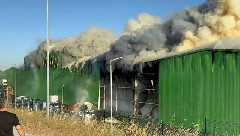 Balıkesir'deki Fabrika Yangınında Kanlı Bilançoya Davet eden Gelişmeler