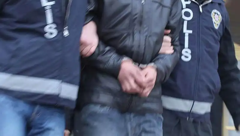 8 İlde Gerçekleşen Dolandırıcılık Operasyonu: 34 Kişi Gözaltında