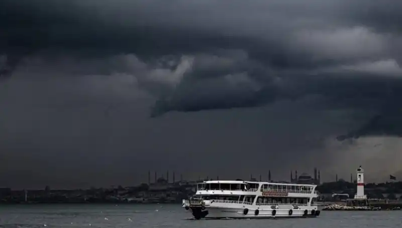 İstanbul’a Yağmur Müjdesi: Sağanak Yağışlar Yolculuk Öncesi Hazırlığın Önemi