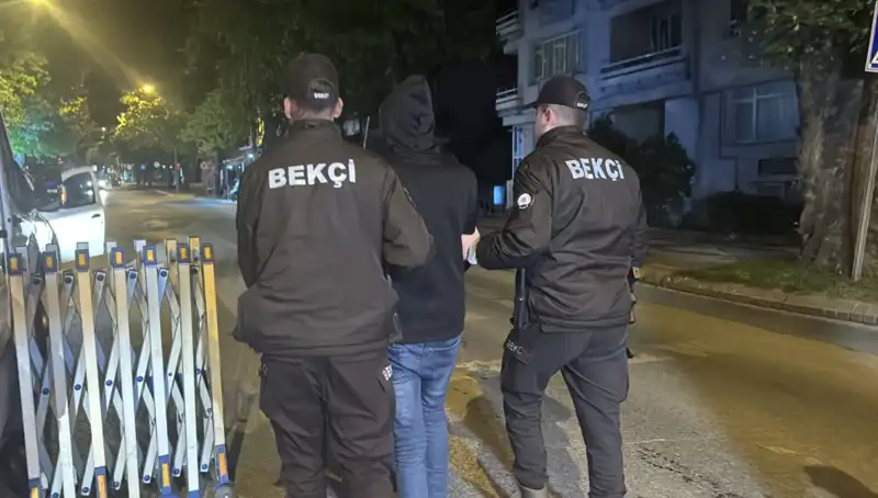 Edirne'de Düzensiz Göçmen Yakalandı: Sır perdesi aralanıyor