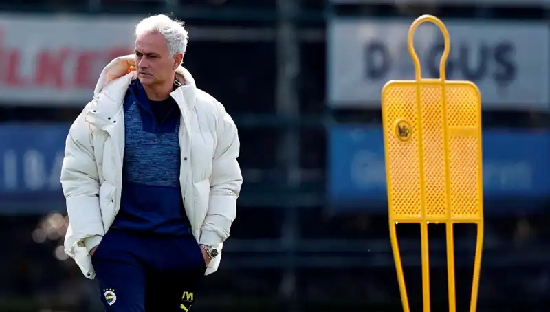 Mourinho’nun Bir Numarası: Takımının Geleceği İçin Çarpıcı Strateji!