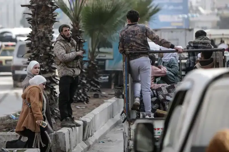 Halep'te Suriye Ordusu, SDG'ye Büyük Bir Operasyon Başlatıyor