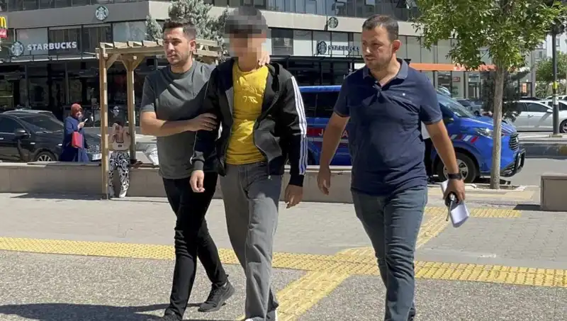 Kardeşler Arasındaki Tartışma Kanlı Bitti: Bıçaklama Olayı Şok Etti