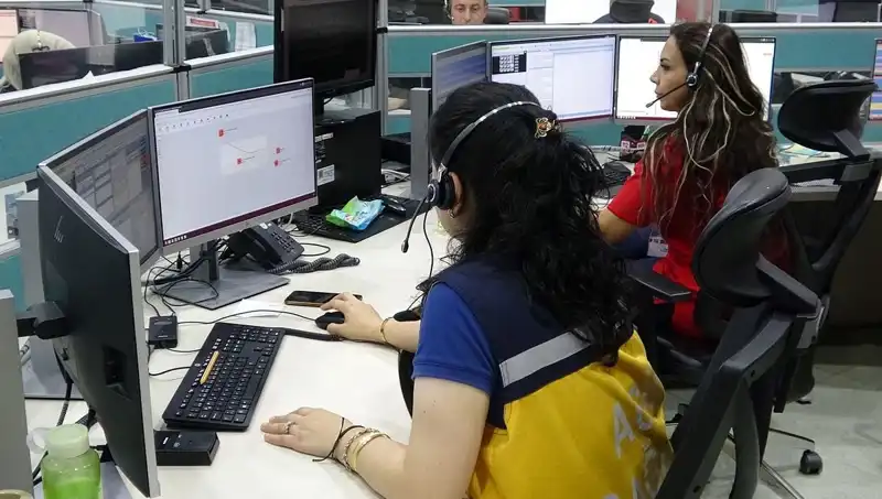 112 Acil Çağrı Hattında Şaşırtıcı Talepler: "Ambulans Beni Havalimanına Bırakır mı?"