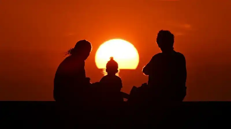 Küba'nın Enerji Krizi: Güneş Enerjisi Son Çare Oluyor