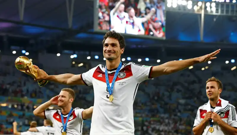 Alman Futbolcunun Veda Zamanı: Hummels Emekli Olma Kararını Açıkladı