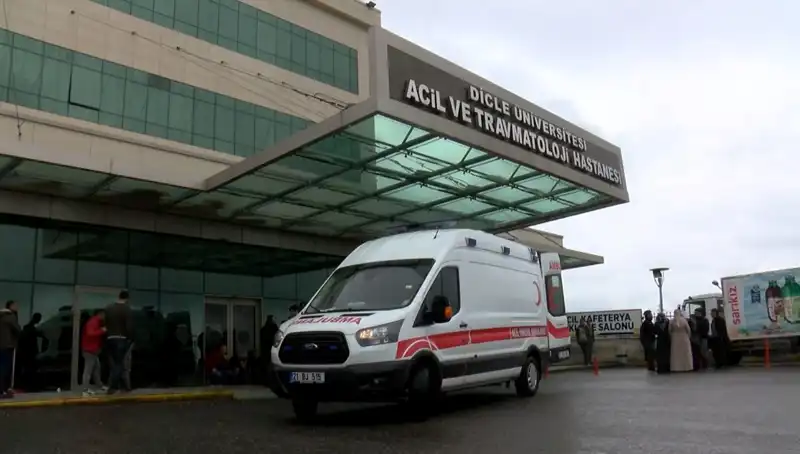 ** Kuzenini Vuran Genç, Oğlunu da Vurmasıyla Gündemde: 1 Ölü, 1 Ağır Yaralı!**