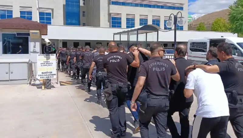 Ankara’da Tehditlerle İş Yapan Suç Çetesi Çökertildi: Operasyonda Avukatlar da Yakalandı