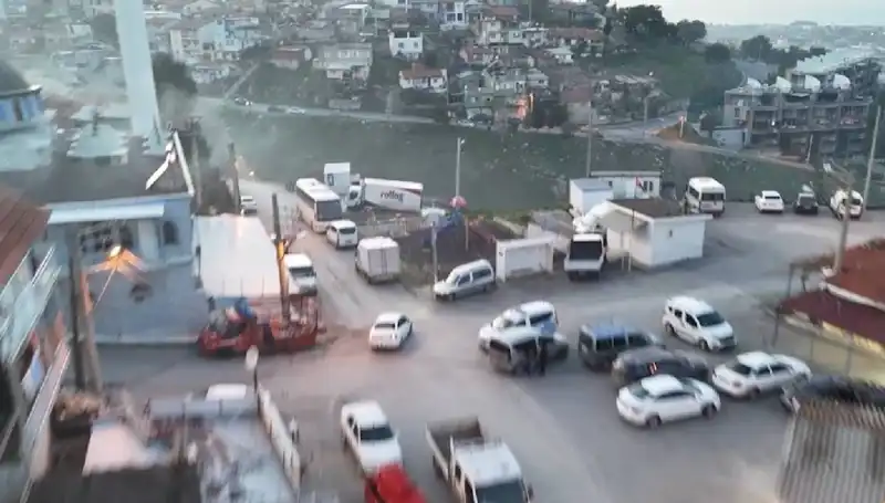 İzmir'de Dev Operasyon: 99 Operasyonla 133 Gözaltı!