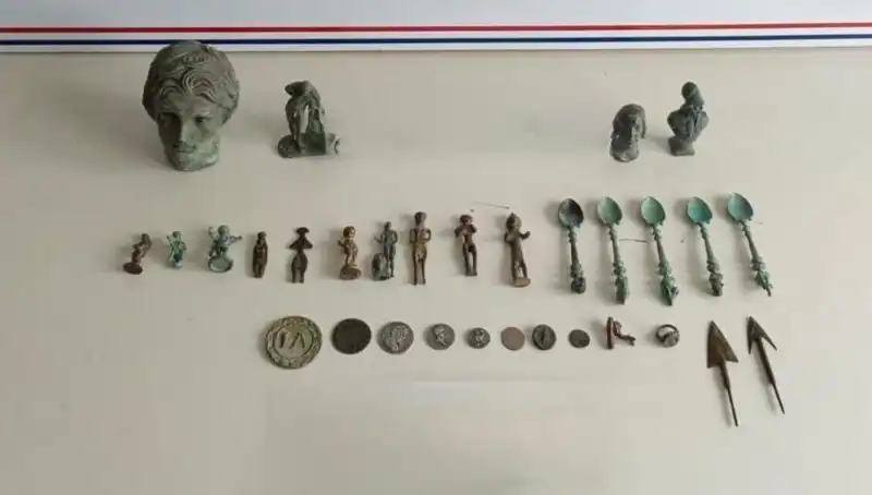Tarihi Roma Eserleri Yakalandı: Kültürel Mirasımıza Bir Darbe Daha mı?