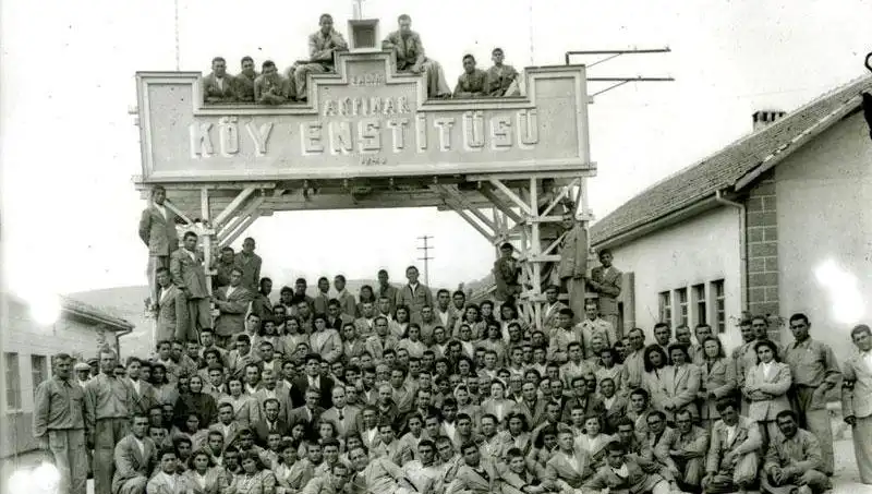 17 Nisan'da Neler Oluyor? Köy Enstitüleri'nin Kuruluş Yıl Dönümü