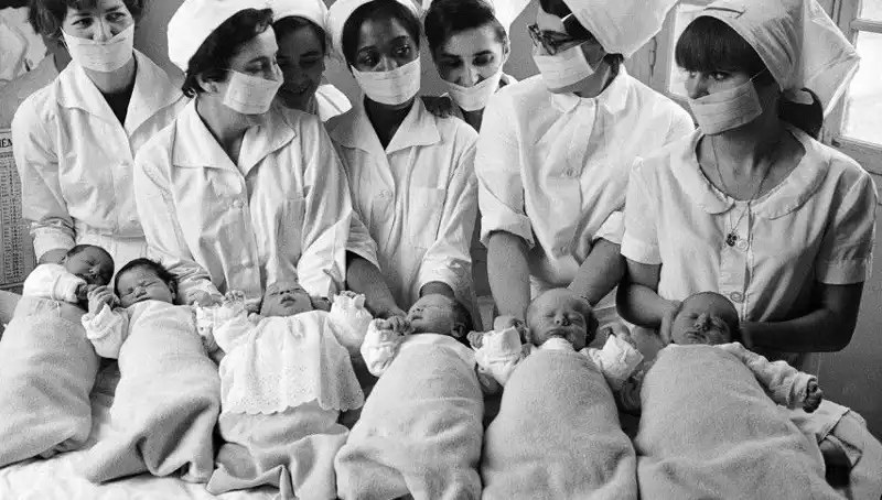 70 Yıl Sonra Kayıp Kardeşiyle DNA Testiyle Buluşan Kadının Hikayesi